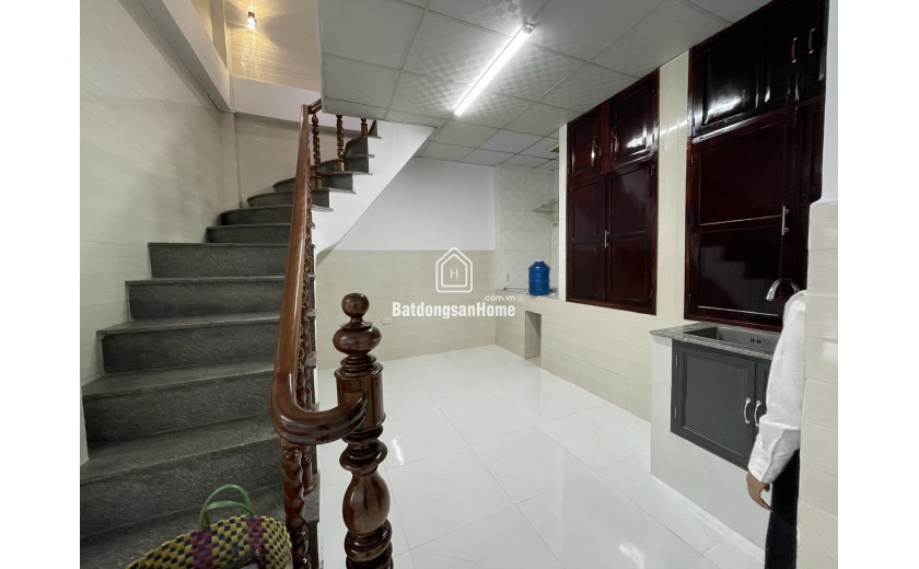 Cho Thuê Nhà Gần Biển Nha Trang – 4PN – 133m² – Giá Rẻ 8 Triệu